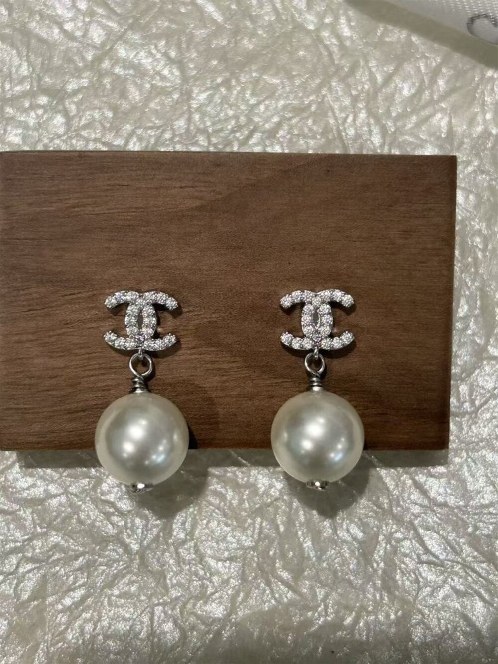 Chanel earrings - Picture 2 of 4